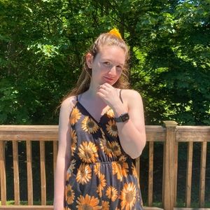 Meet your Posher, Olivia